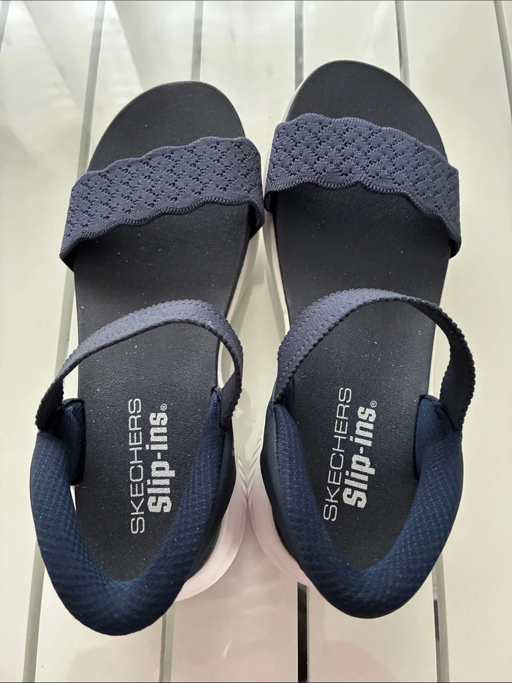 Skechers Navy Slip-On Women’s Lightweight Sandals. Size 9.5